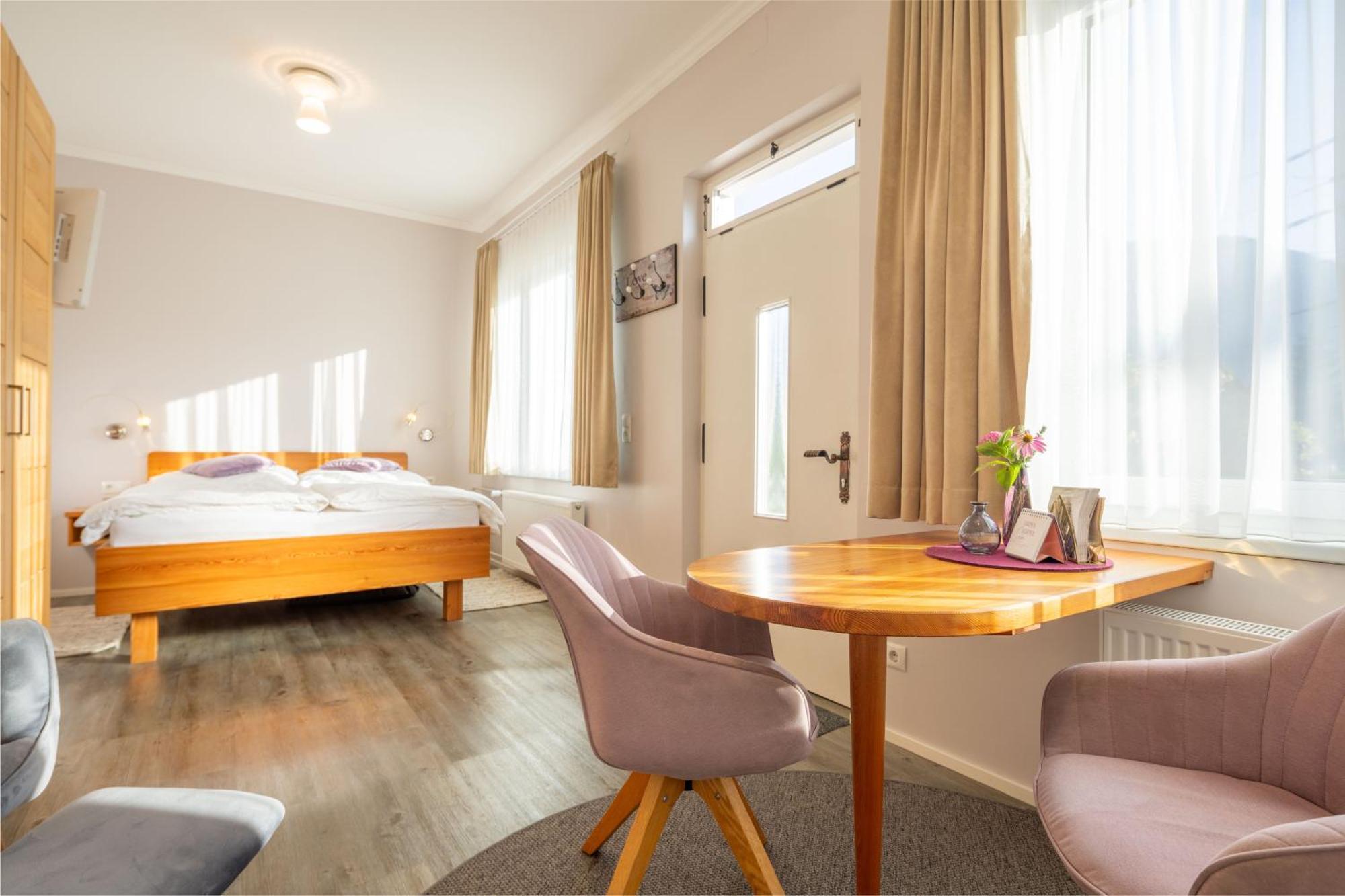 Haus Christina - Romantik Suite Bürs Εξωτερικό φωτογραφία